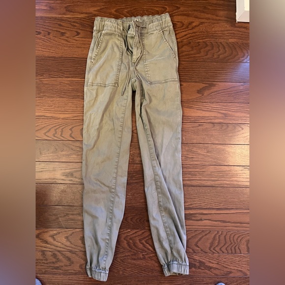 American Eagle Outfitters Pants - *Women’s American Eagle Gray Cargo Joggers Size 000
